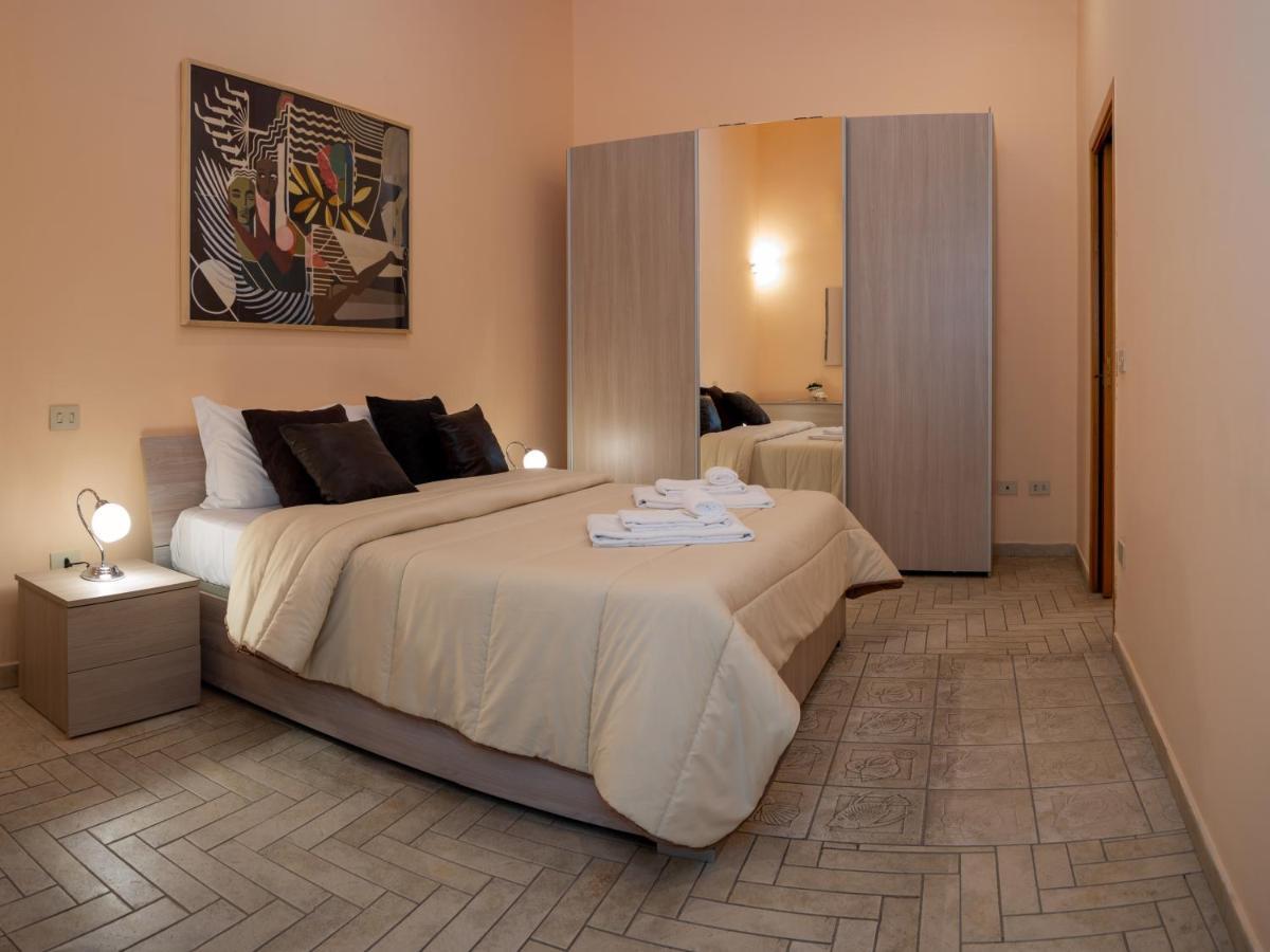 Naro Suites And Rooms Bacoli Exterior photo