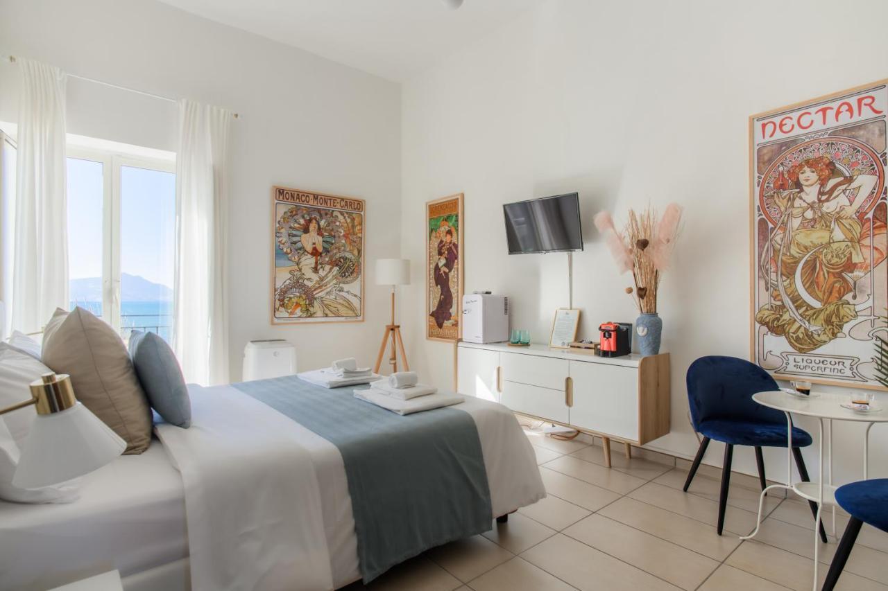Naro Suites And Rooms Bacoli Exterior photo