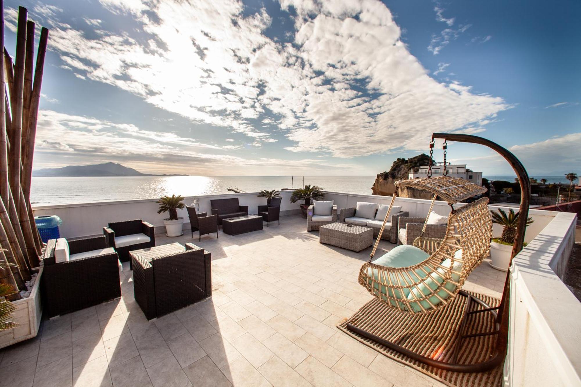 Naro Suites And Rooms Bacoli Exterior photo